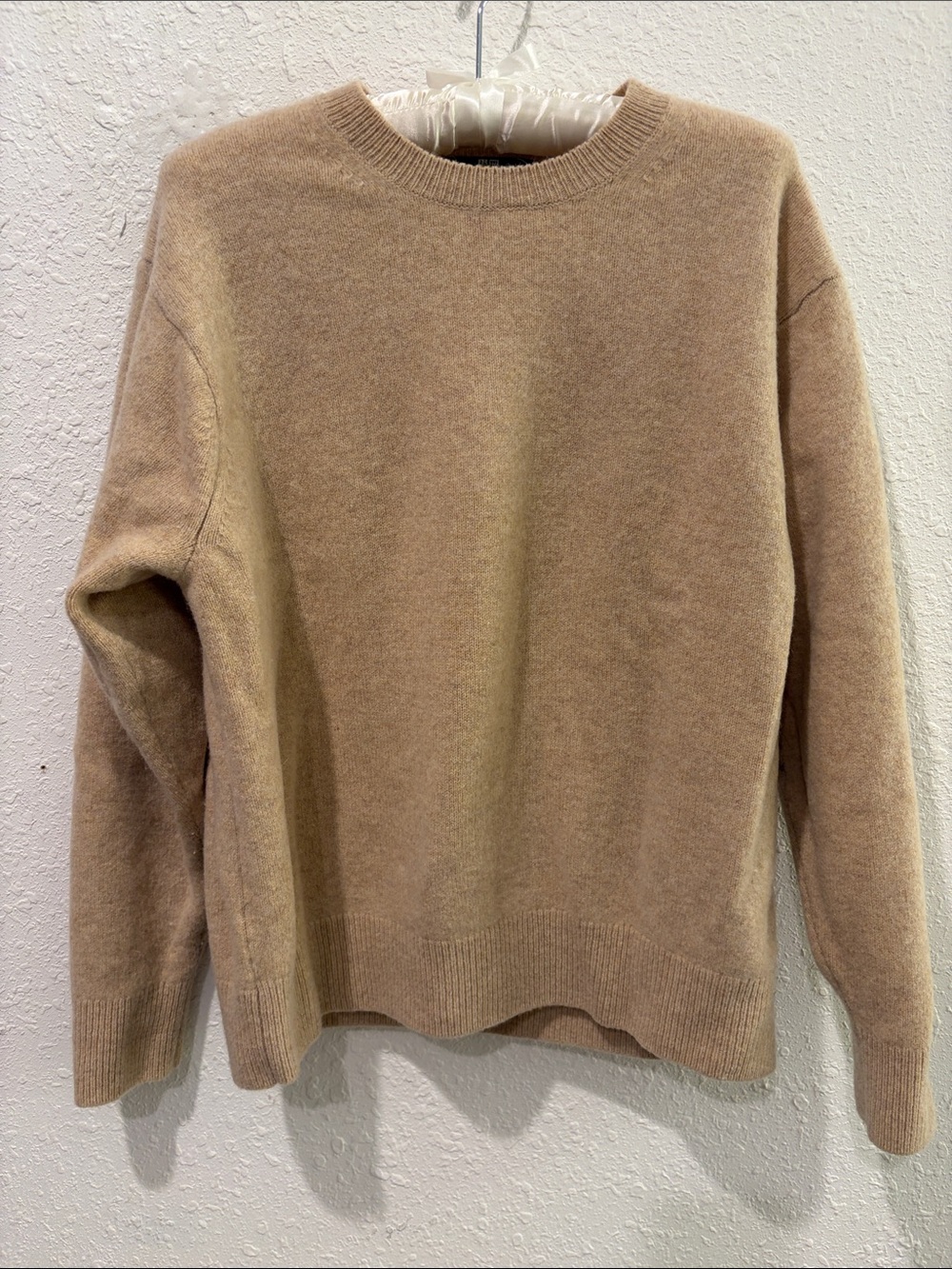 Uniqlo Men's Crewneck Sweater in Beige